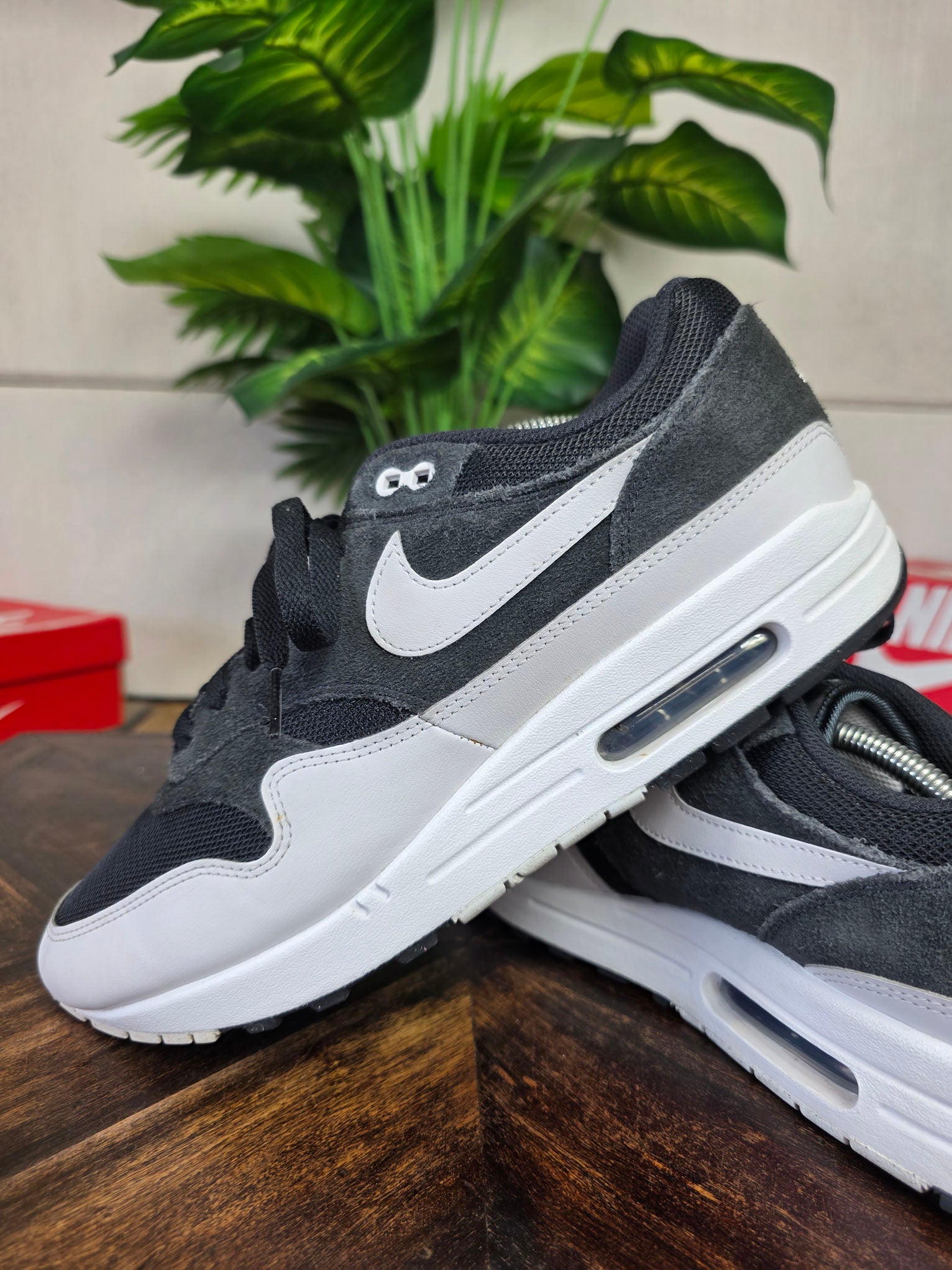 Nike Air Max 1 Off Noir maat 45