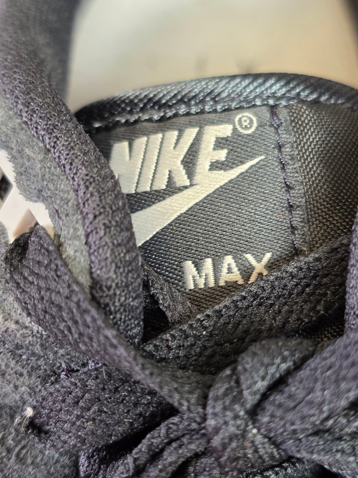 Nike Air Max 1 Off Noir maat 45