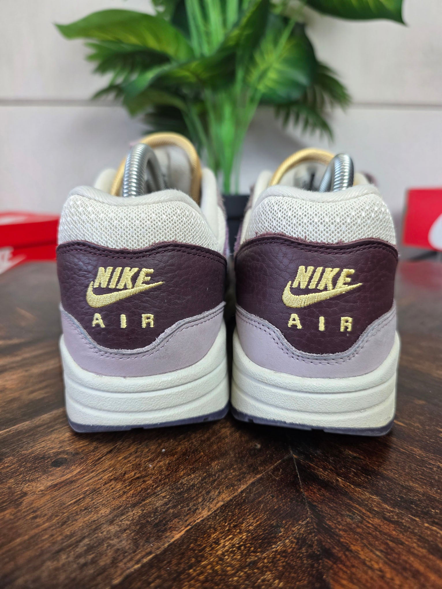 Nike Air Max 1 '87 Hydrangeas maat 42