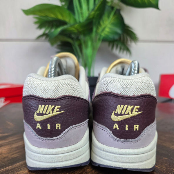 Nike Air Max 1 '87 Hydrangeas maat 42