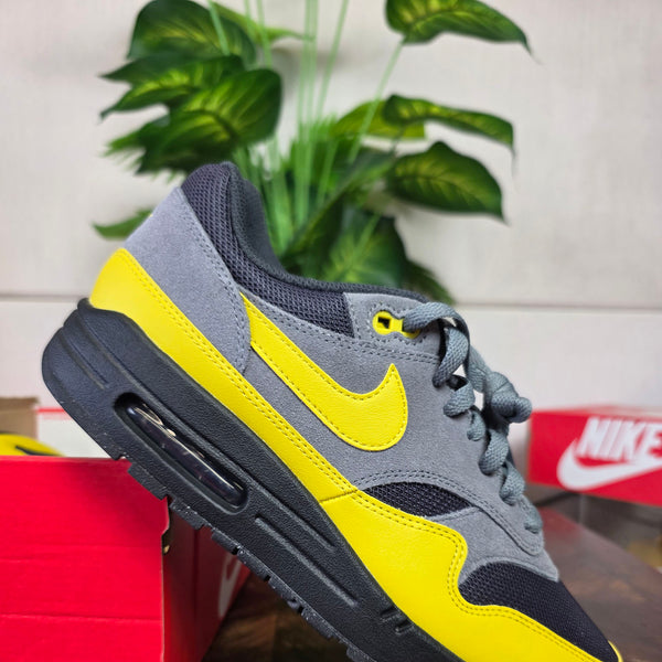 Nike Air Max 1 Essential Batman maat 43