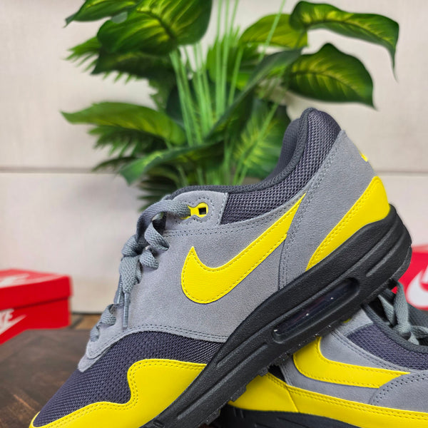 Nike Air Max 1 Essential Batman maat 43