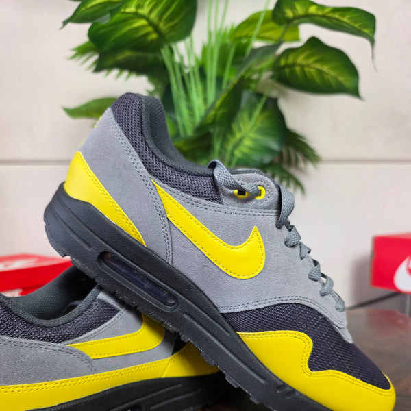 Nike Air Max 1 Essential Batman maat 43