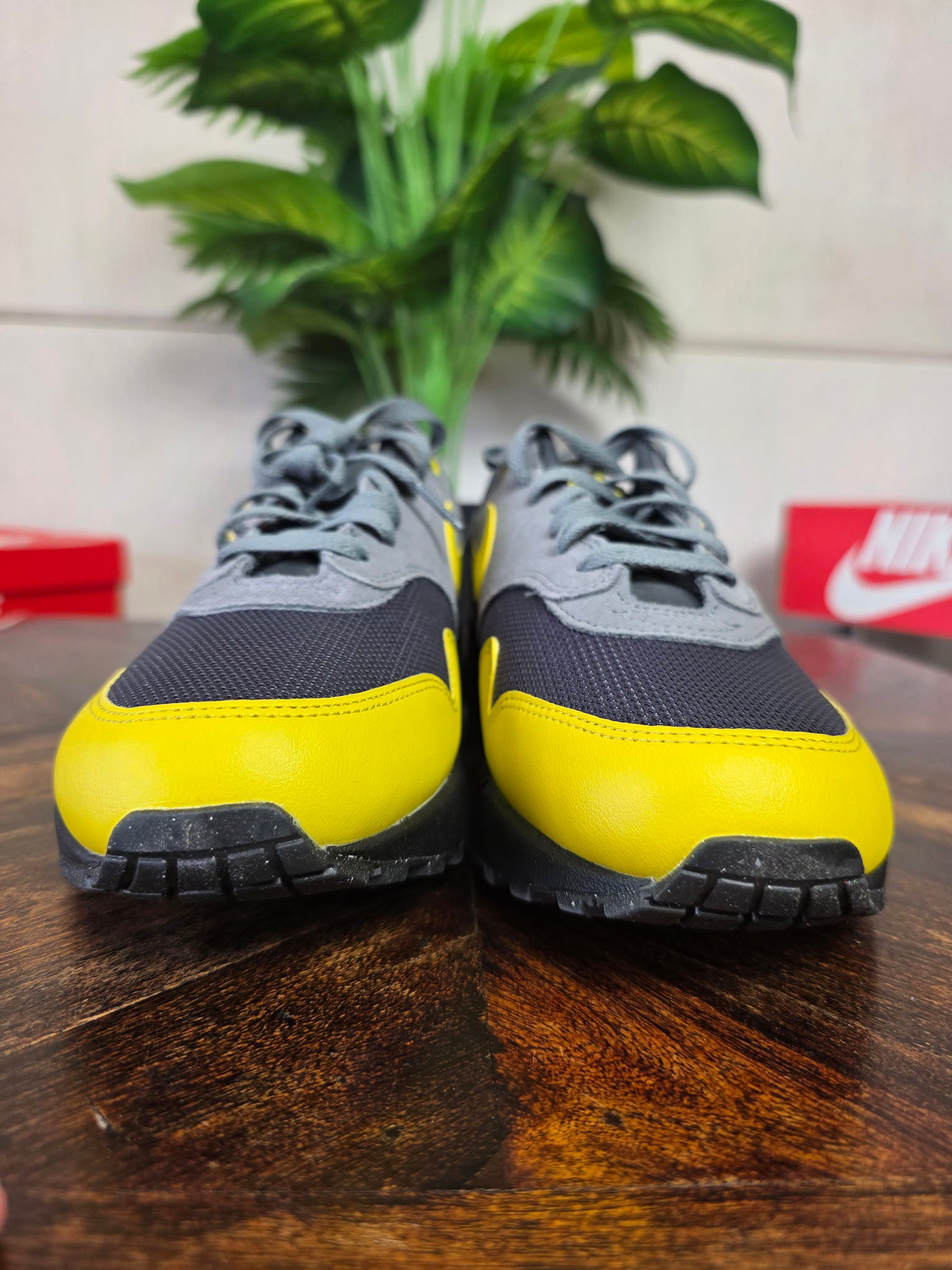 Nike Air Max 1 Essential Batman maat 43
