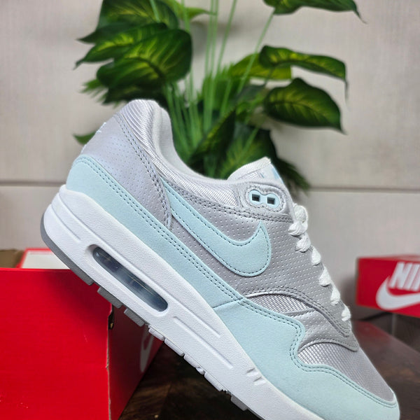 Nike Air Max 1 '87 Glacier Blue maat 42,5