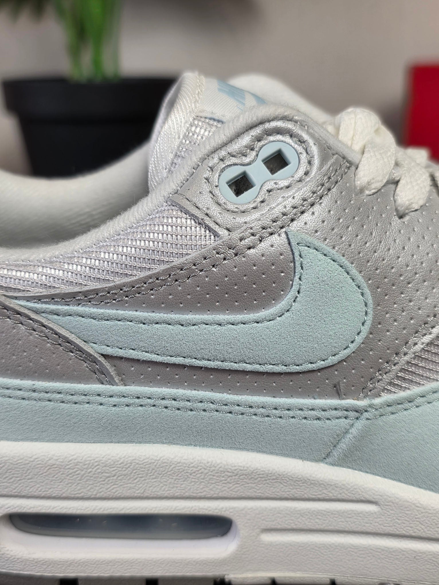 Nike Air Max 1 '87 Glacier Blue maat 42,5