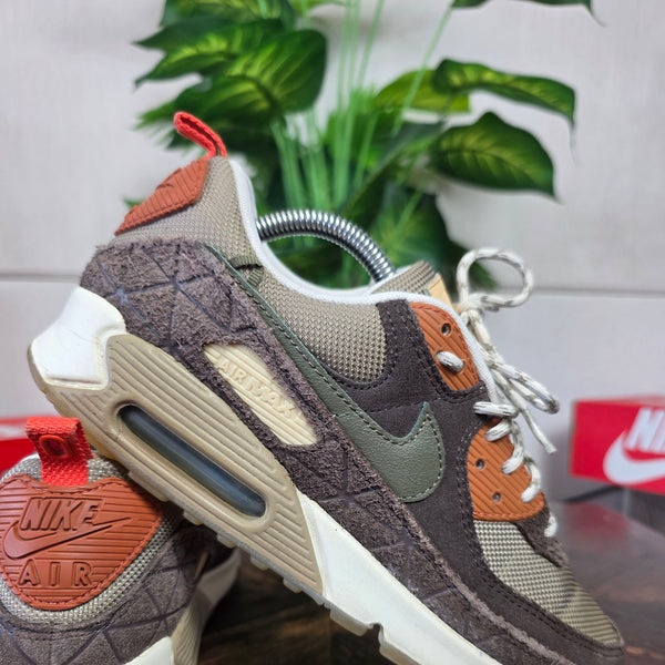 Nike Air Max 90 Baroque Brown Lace Toggle maat 42