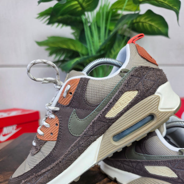 Nike Air Max 90 Baroque Brown Lace Toggle maat 42