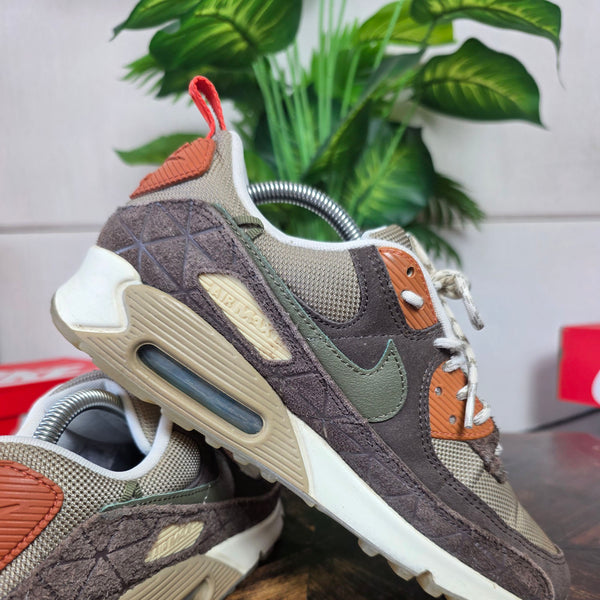 Nike Air Max 90 Baroque Brown Lace Toggle maat 42