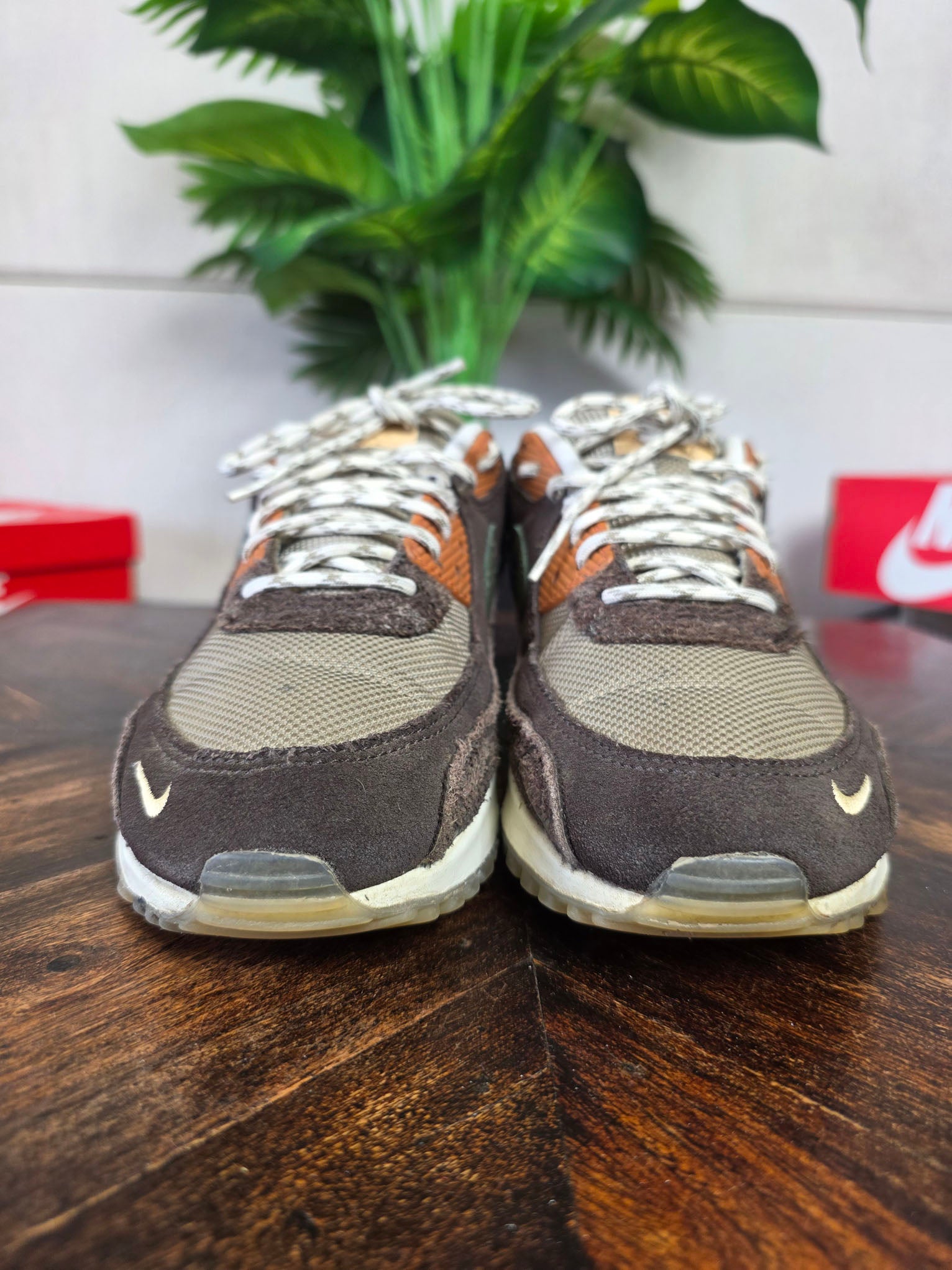 Nike Air Max 90 Baroque Brown Lace Toggle maat 42