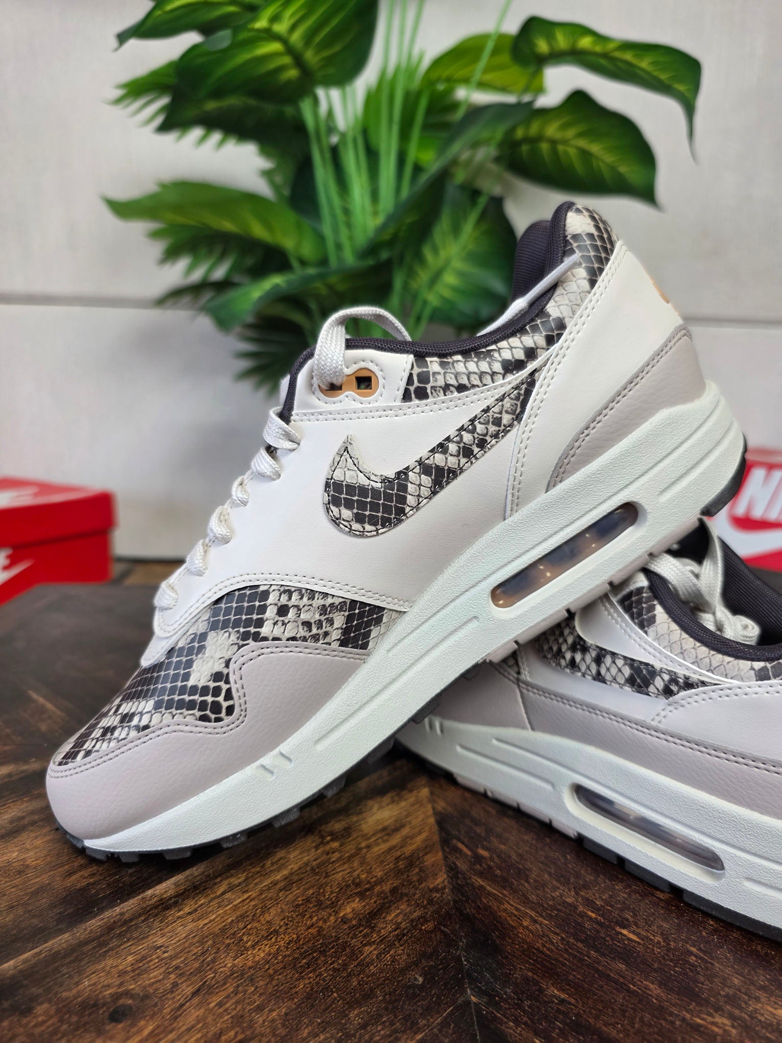 Nike Air Max 1 '87 Snakeskin maat 43