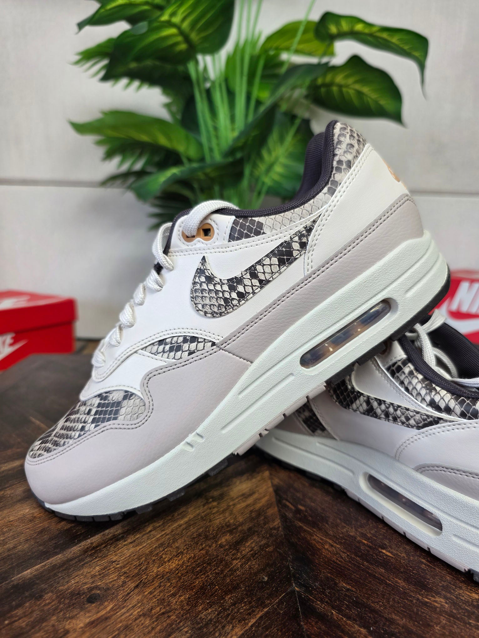 Nike Air Max 1 '87 Snakeskin maat 43