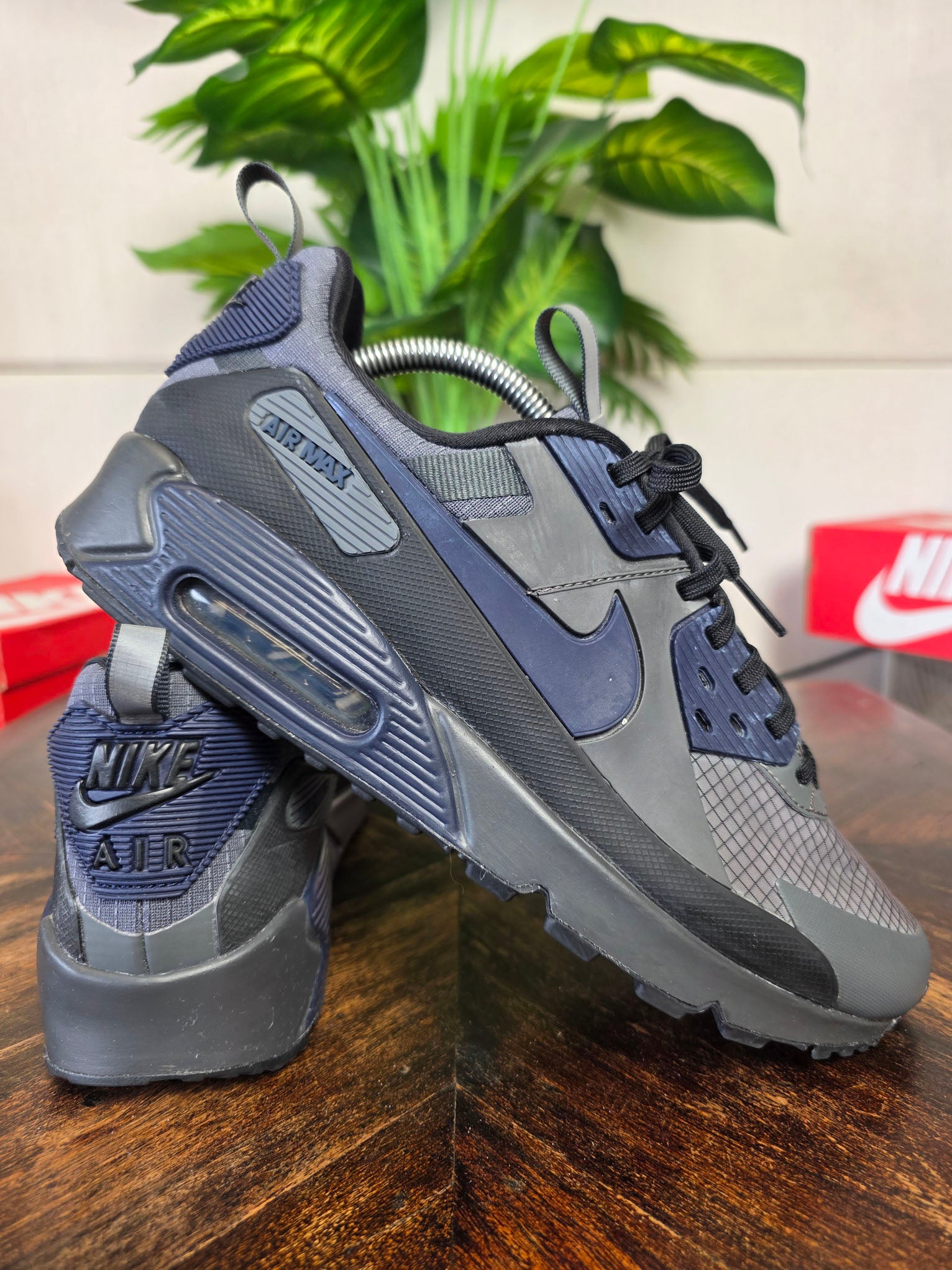 Nike Air Max 90 Drift Anthracite Obsidian maat 42,5