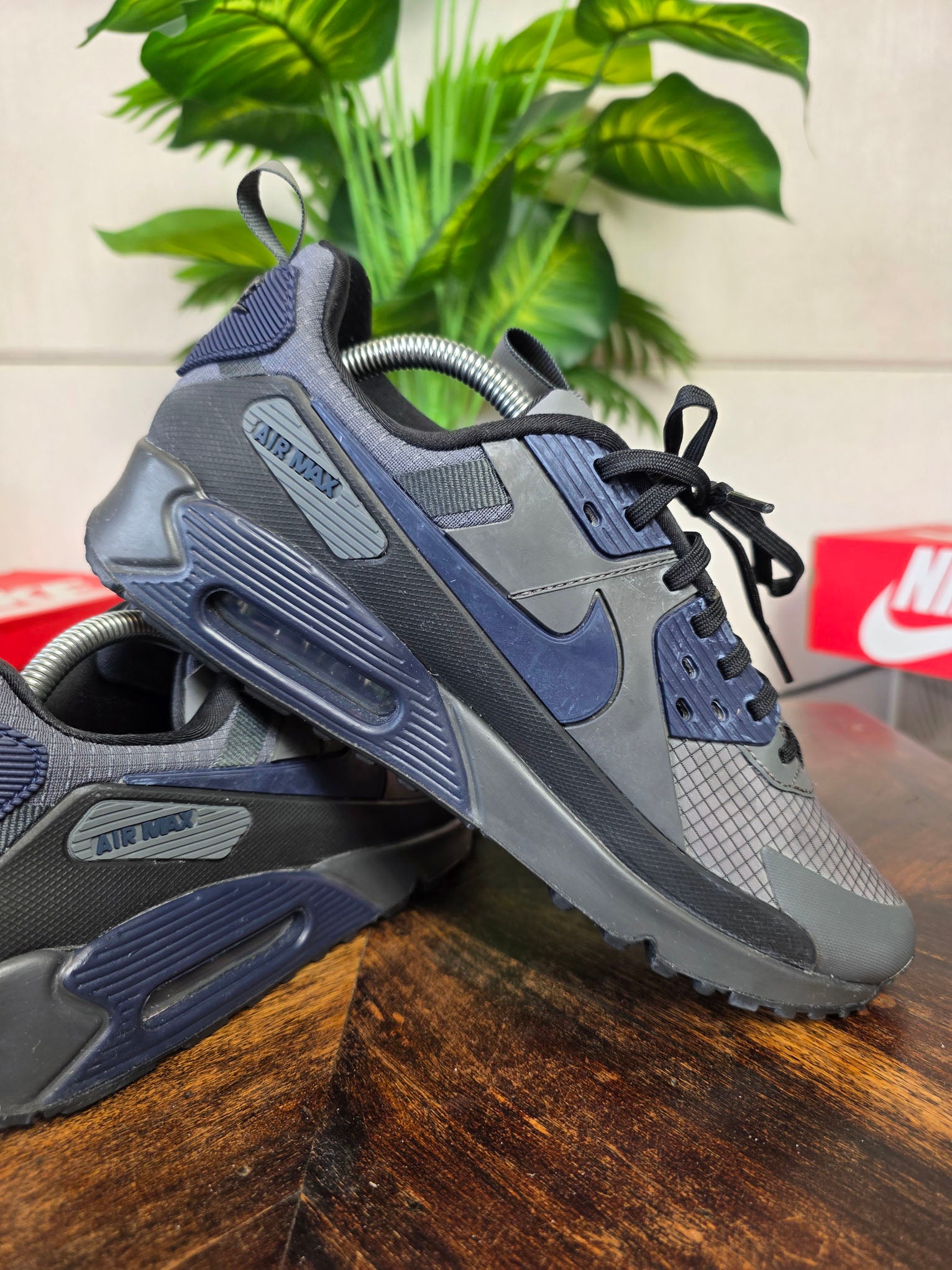 Nike Air Max 90 Drift Anthracite Obsidian maat 42,5