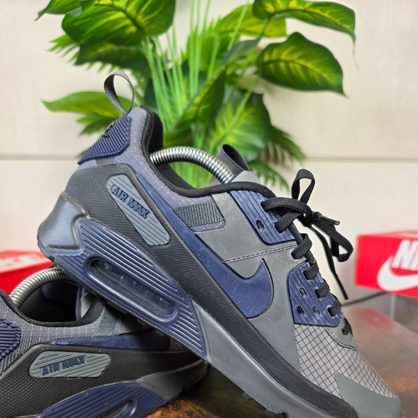 Nike Air Max 90 Drift Anthracite Obsidian maat 42,5