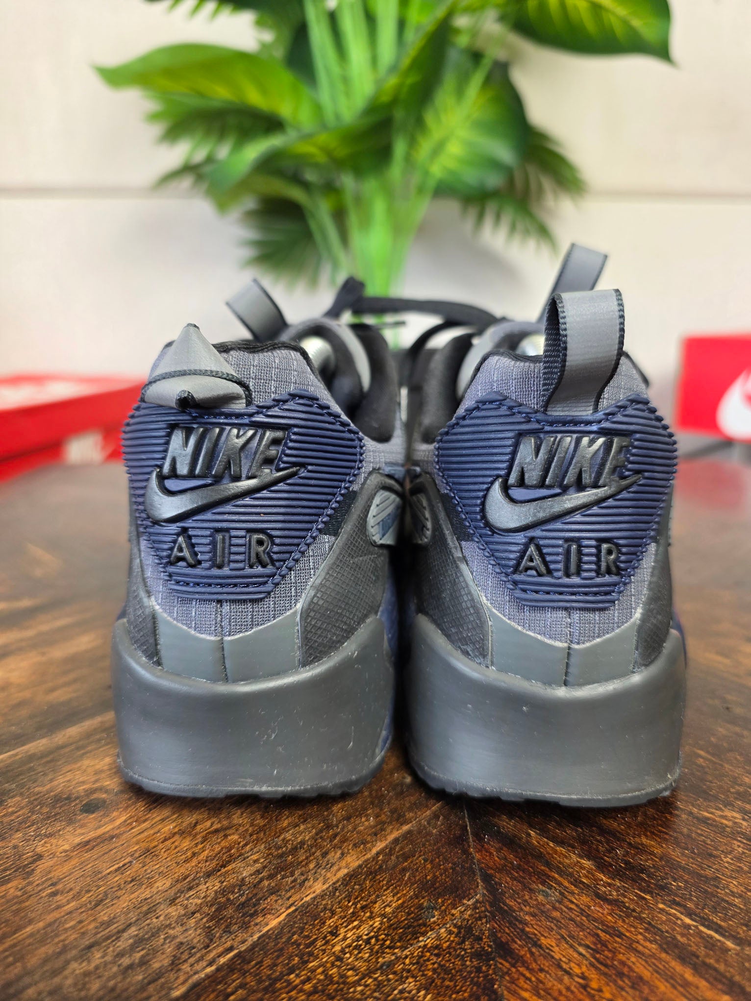 Nike Air Max 90 Drift Anthracite Obsidian maat 42,5