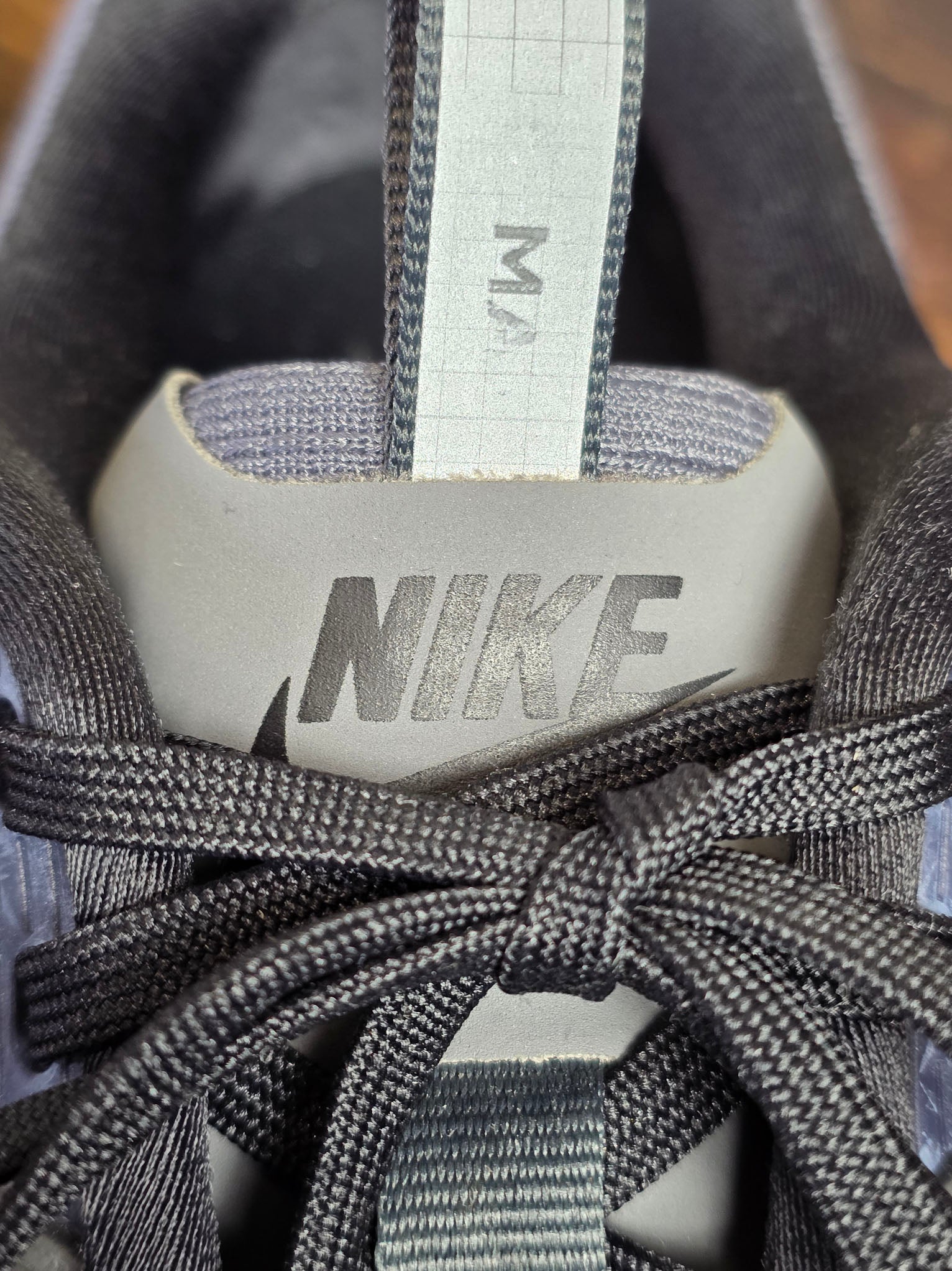 Nike Air Max 90 Drift Anthracite Obsidian maat 42,5