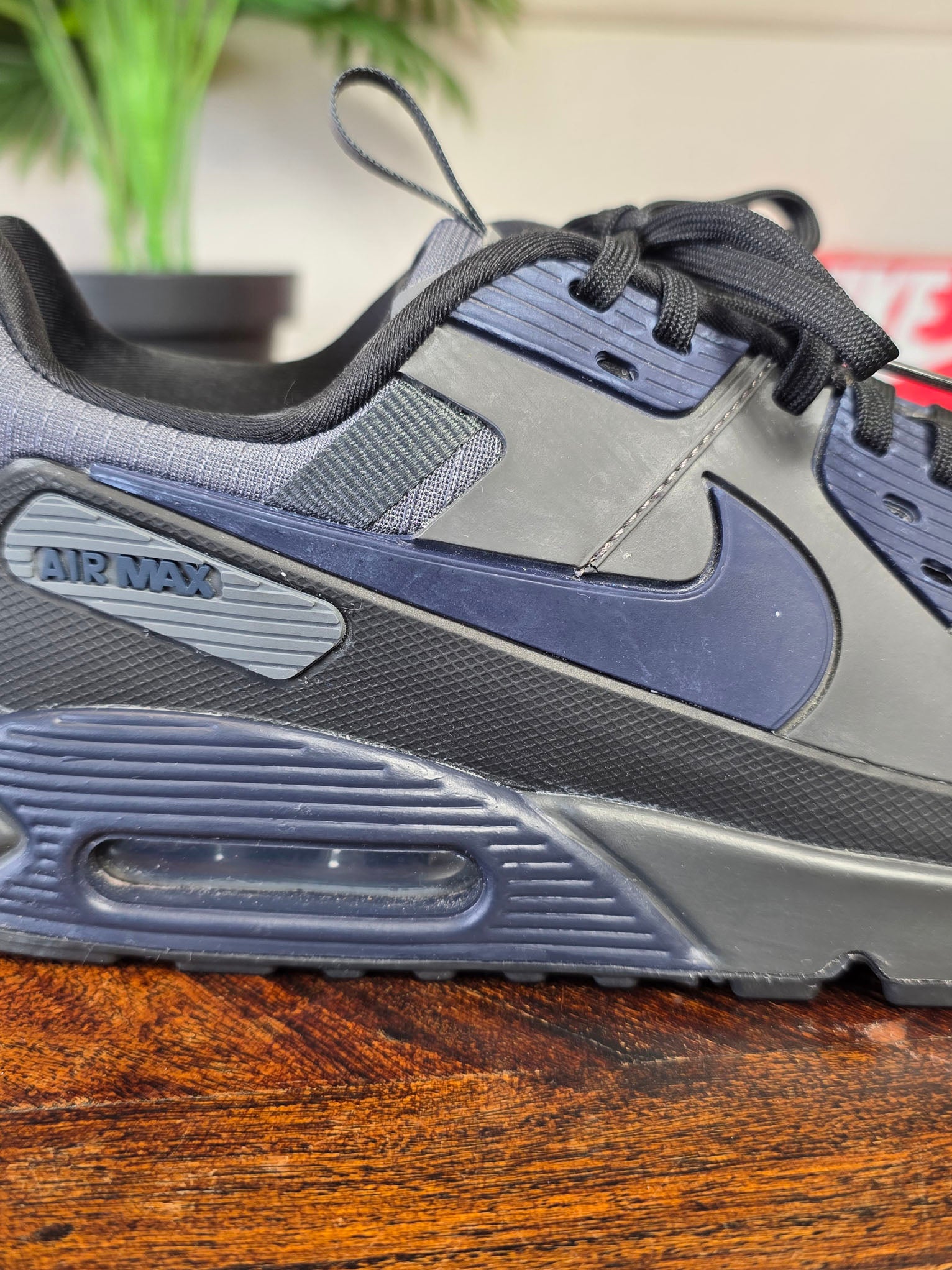 Nike Air Max 90 Drift Anthracite Obsidian maat 42,5