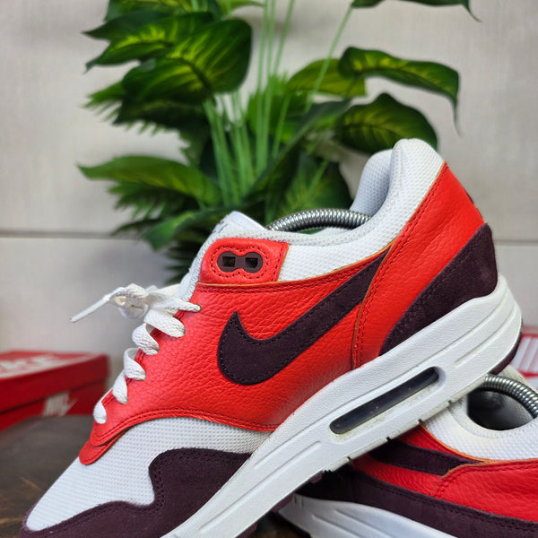 Nike Air Max 1 Burgundy Crush maat 44