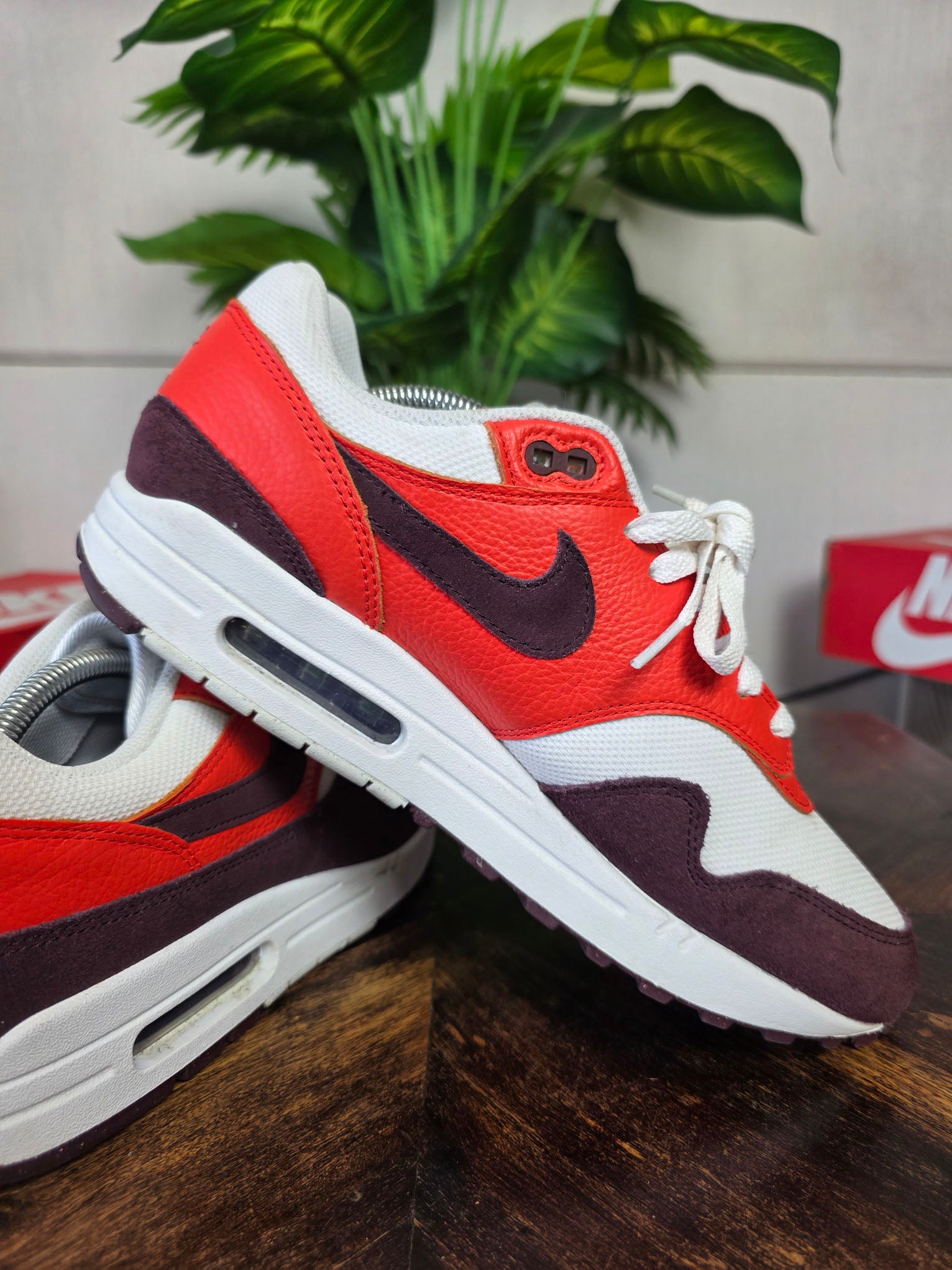 Nike Air Max 1 Burgundy Crush maat 44
