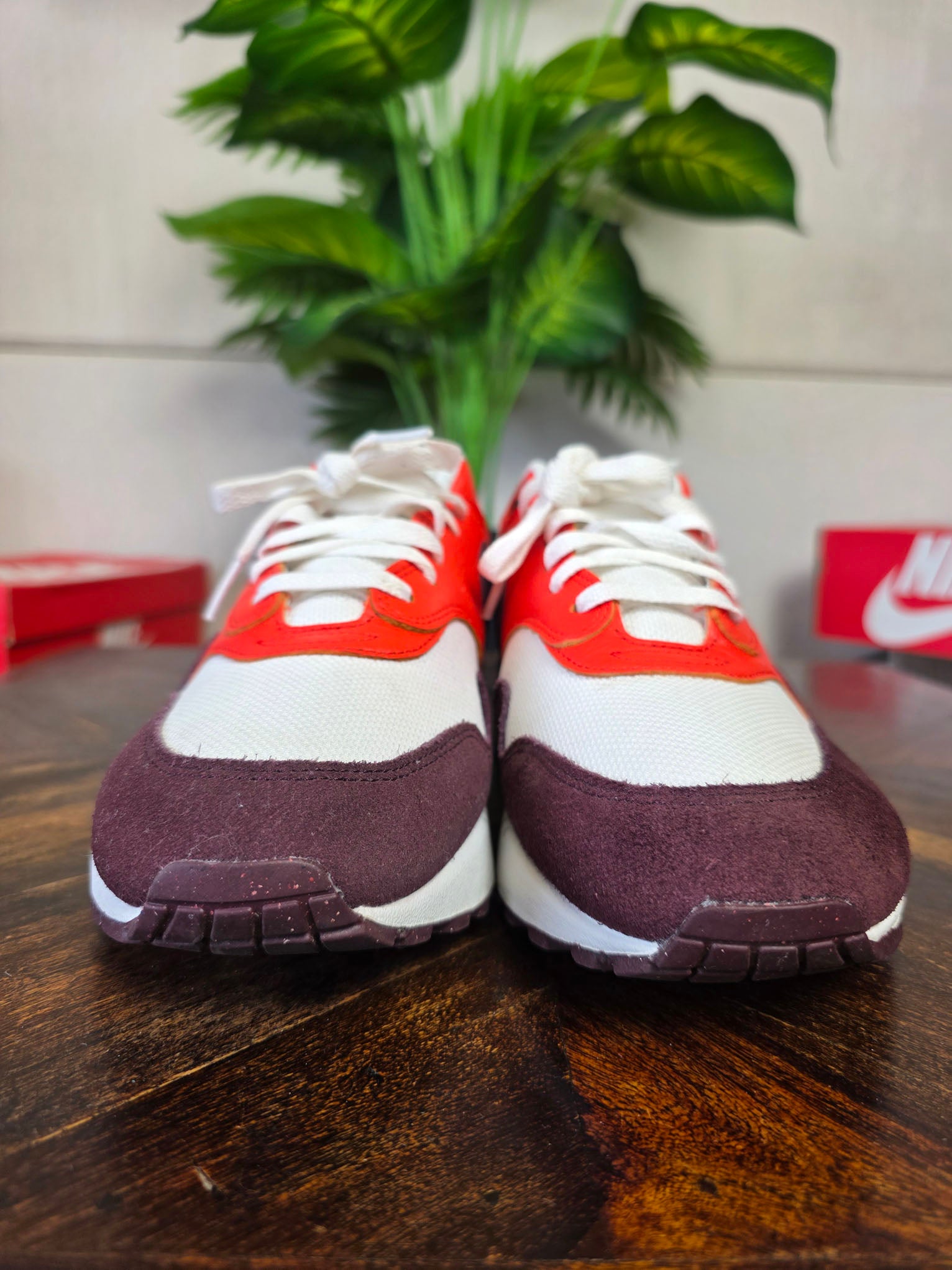 Nike Air Max 1 Burgundy Crush maat 44