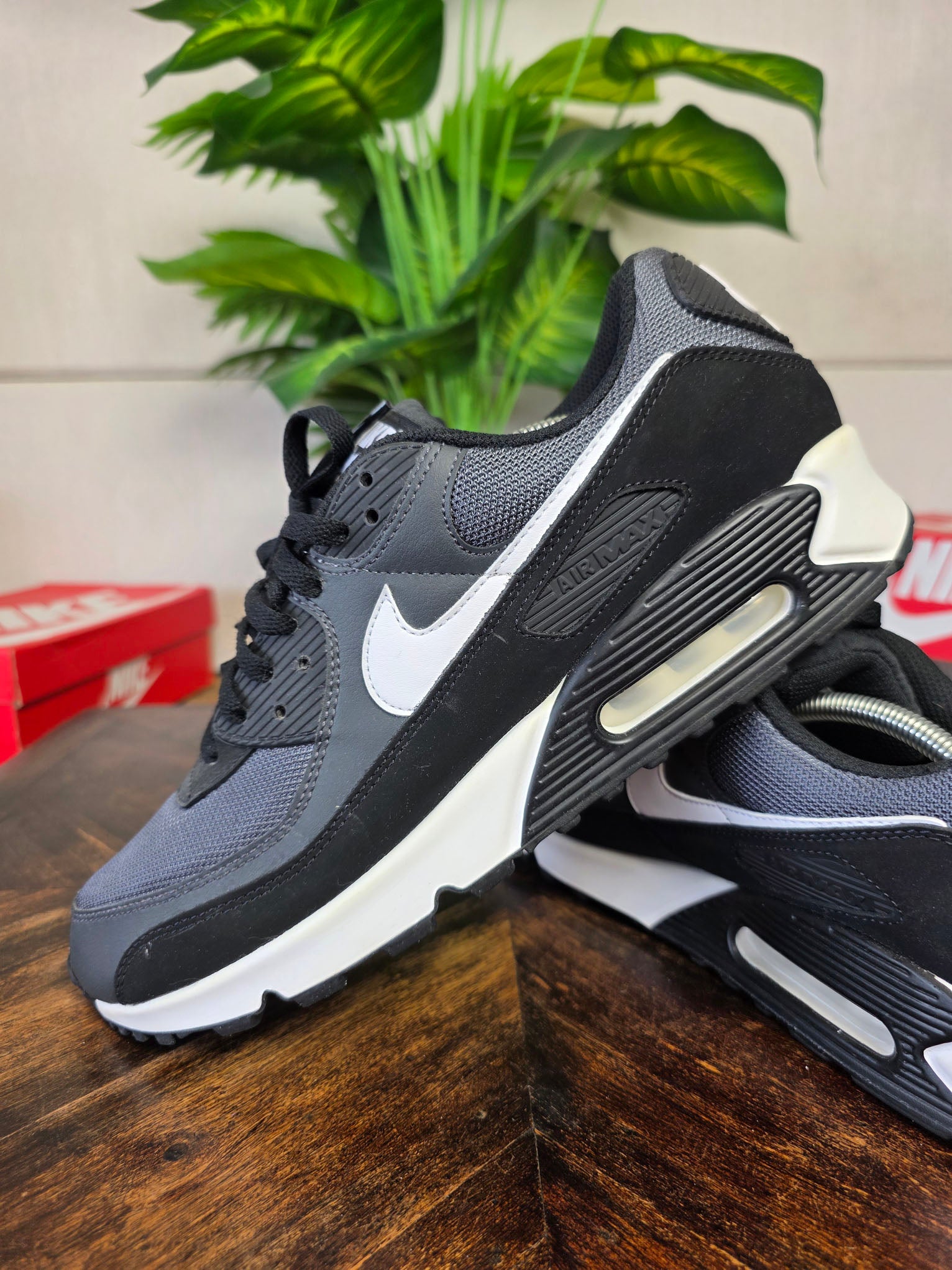 Nike Air Max 90 Essential Black White maat 46