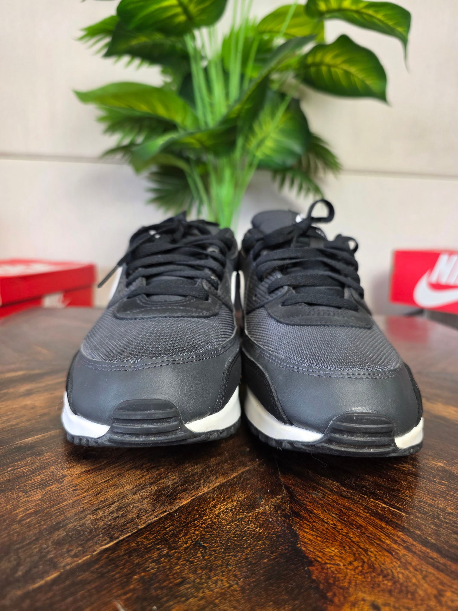 Nike Air Max 90 Essential Black White maat 46