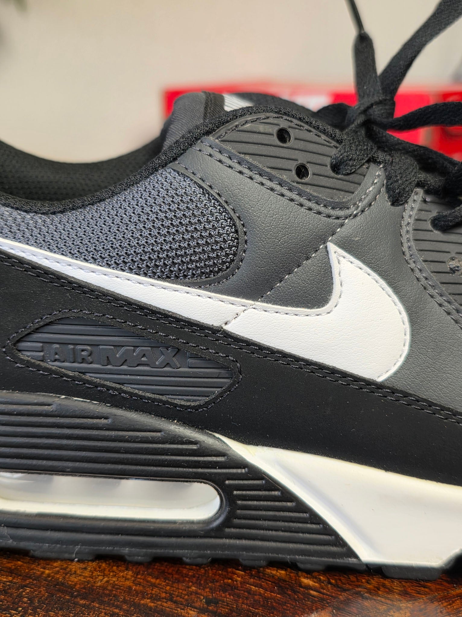 Nike Air Max 90 Essential Black White maat 46