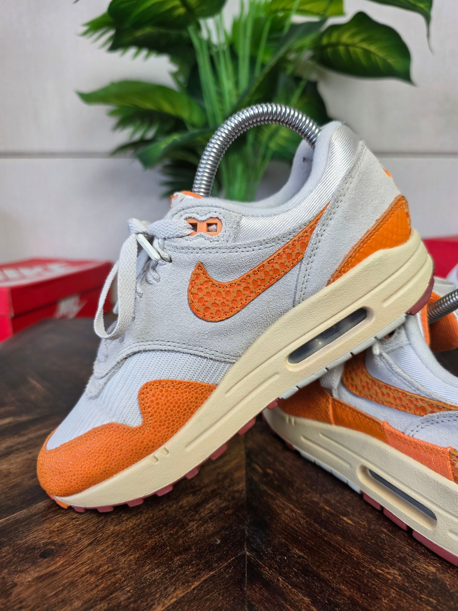 Nike Air Max 1 Magma Orange maat 37,5