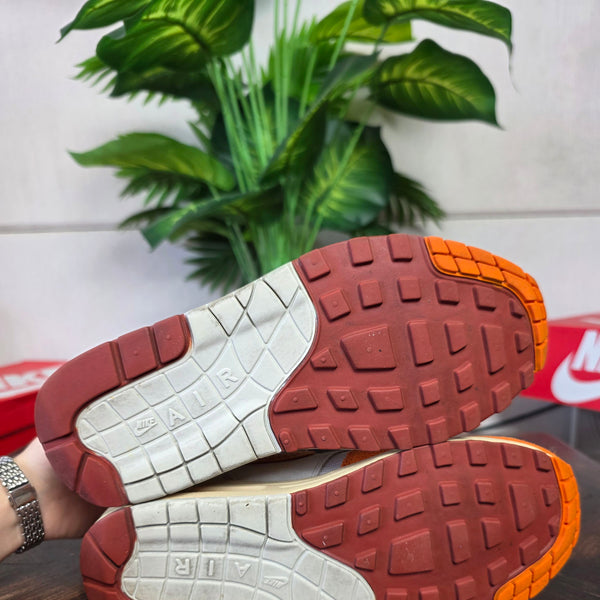 Nike Air Max 1 Magma Orange maat 37,5