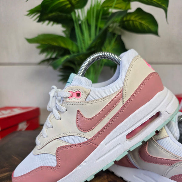 NIke Air Max 1 GS Red Stardust Guava Ice maat 39