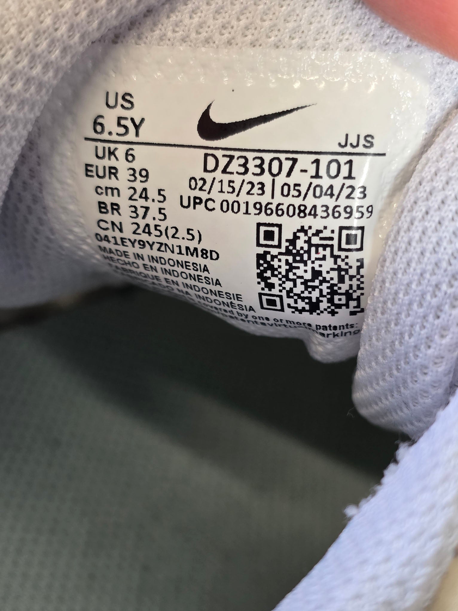 NIke Air Max 1 GS Red Stardust Guava Ice maat 39