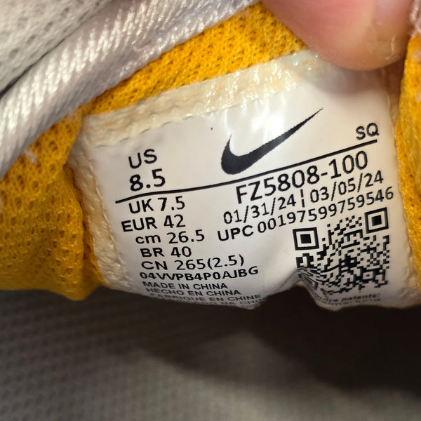 Nike Air Max 1 Essential University Gold maat 42
