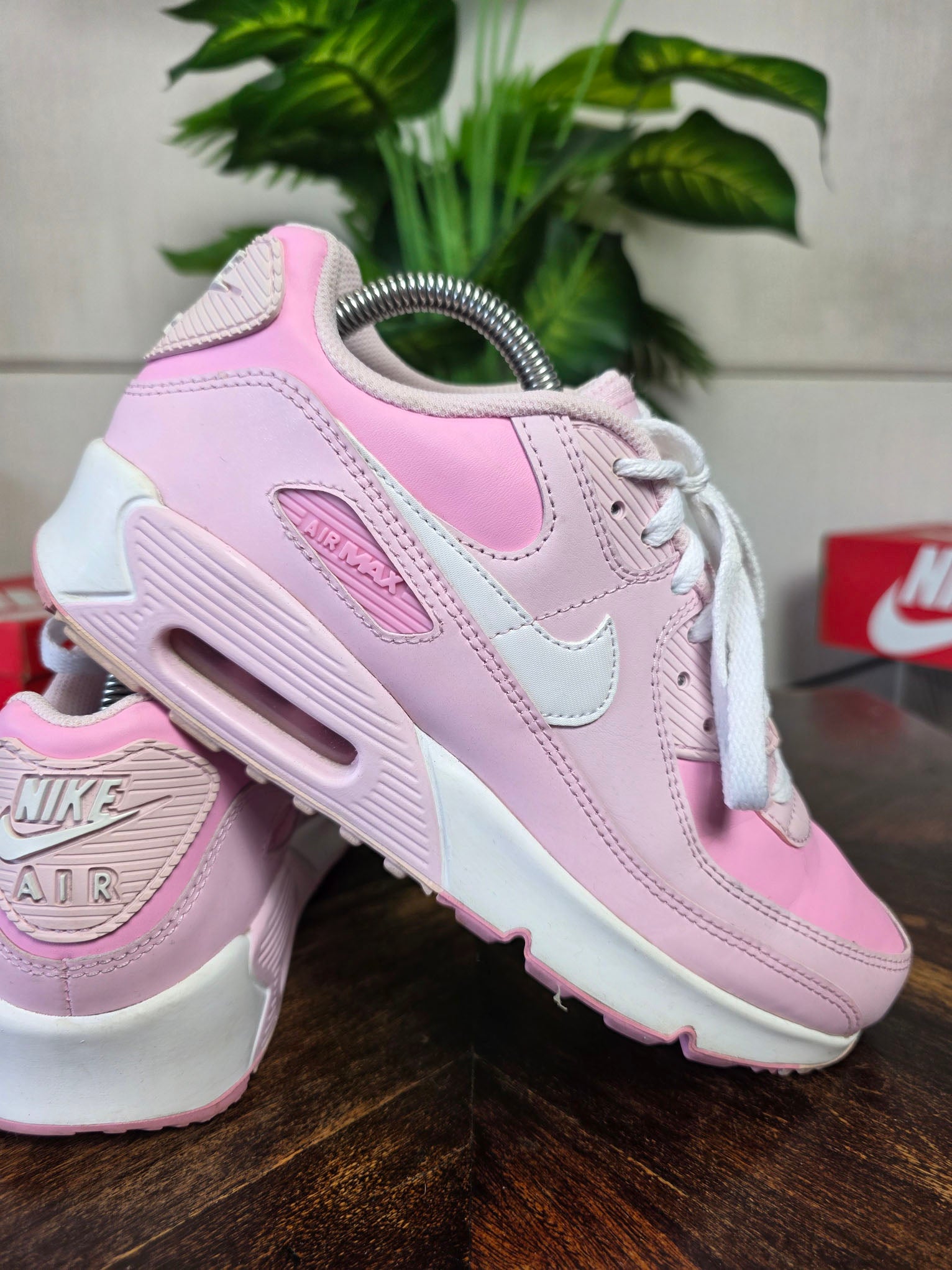Nike Air Max 90 GS Pink Foam maat 39