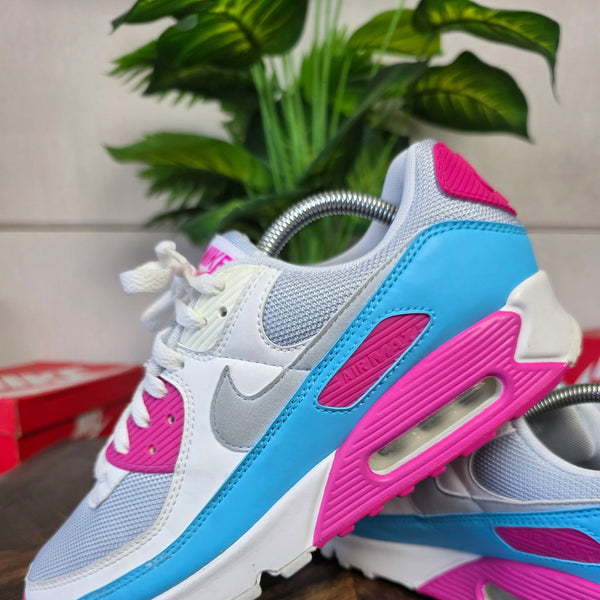 Nike Air Max 90 Vivid Pink maat 42,5