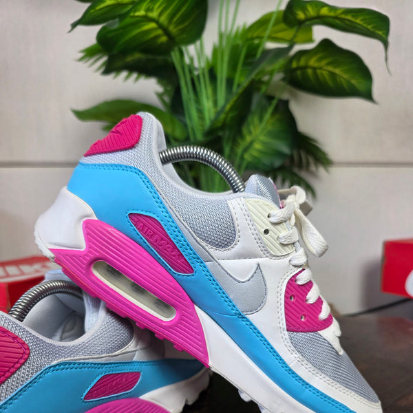 Nike Air Max 90 Vivid Pink maat 42,5