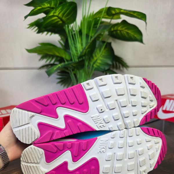 Nike Air Max 90 Vivid Pink maat 42,5