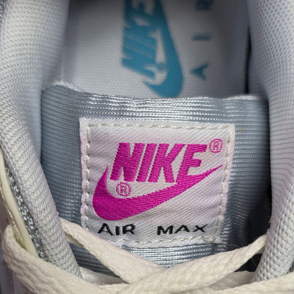 Nike Air Max 90 Vivid Pink maat 42,5