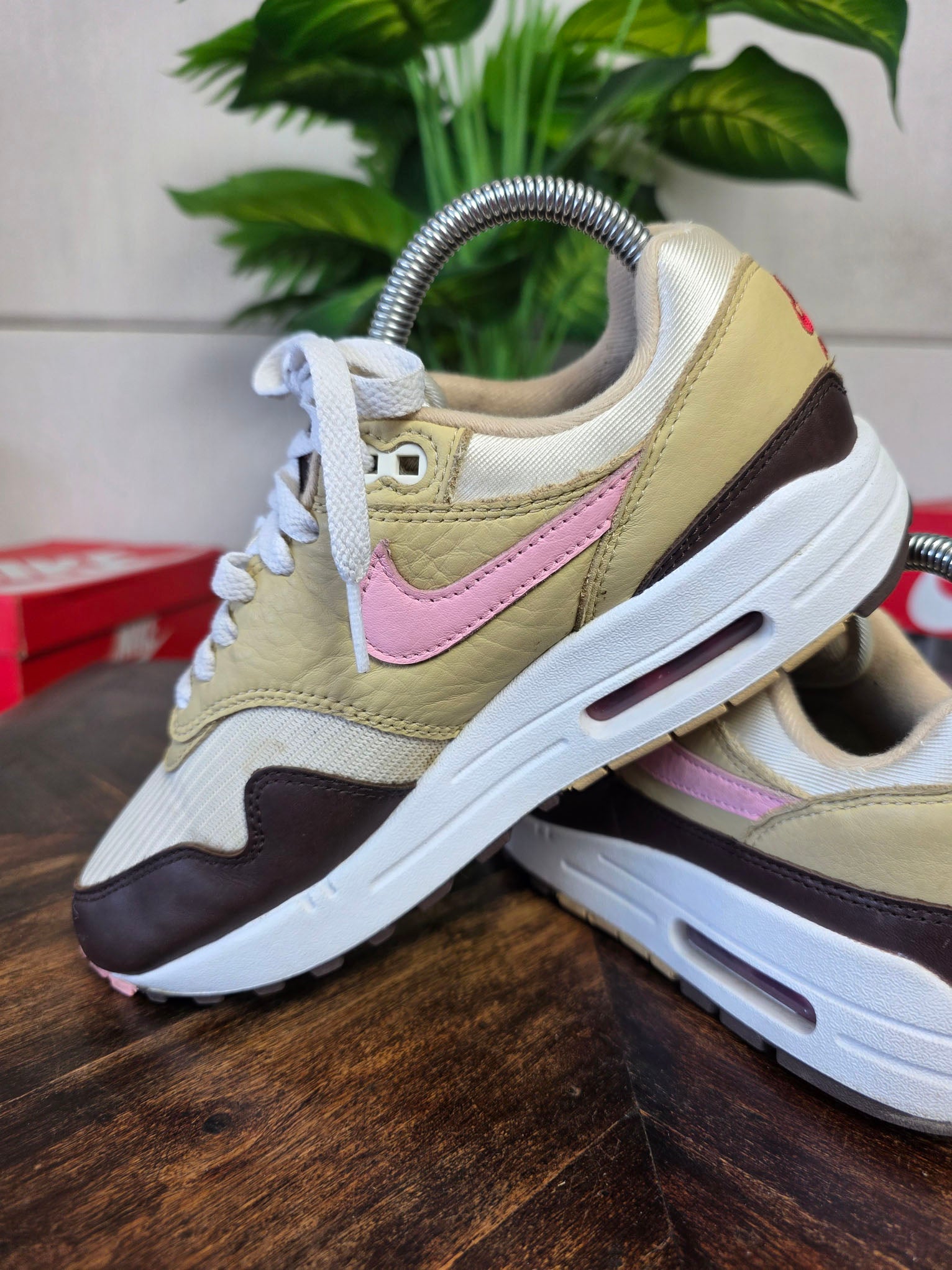Nike Air Max 1 Valentine's Day maat 38