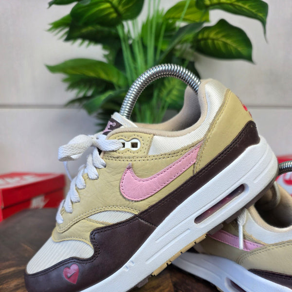 Nike Air Max 1 Valentine's Day maat 38