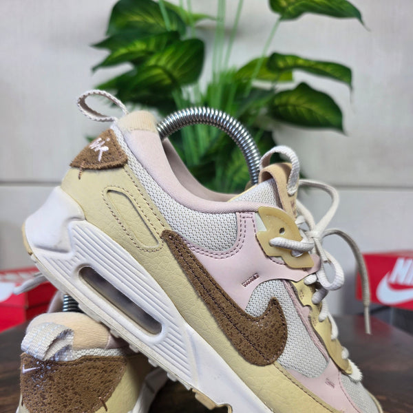 Nike Air Max 90 Futura 