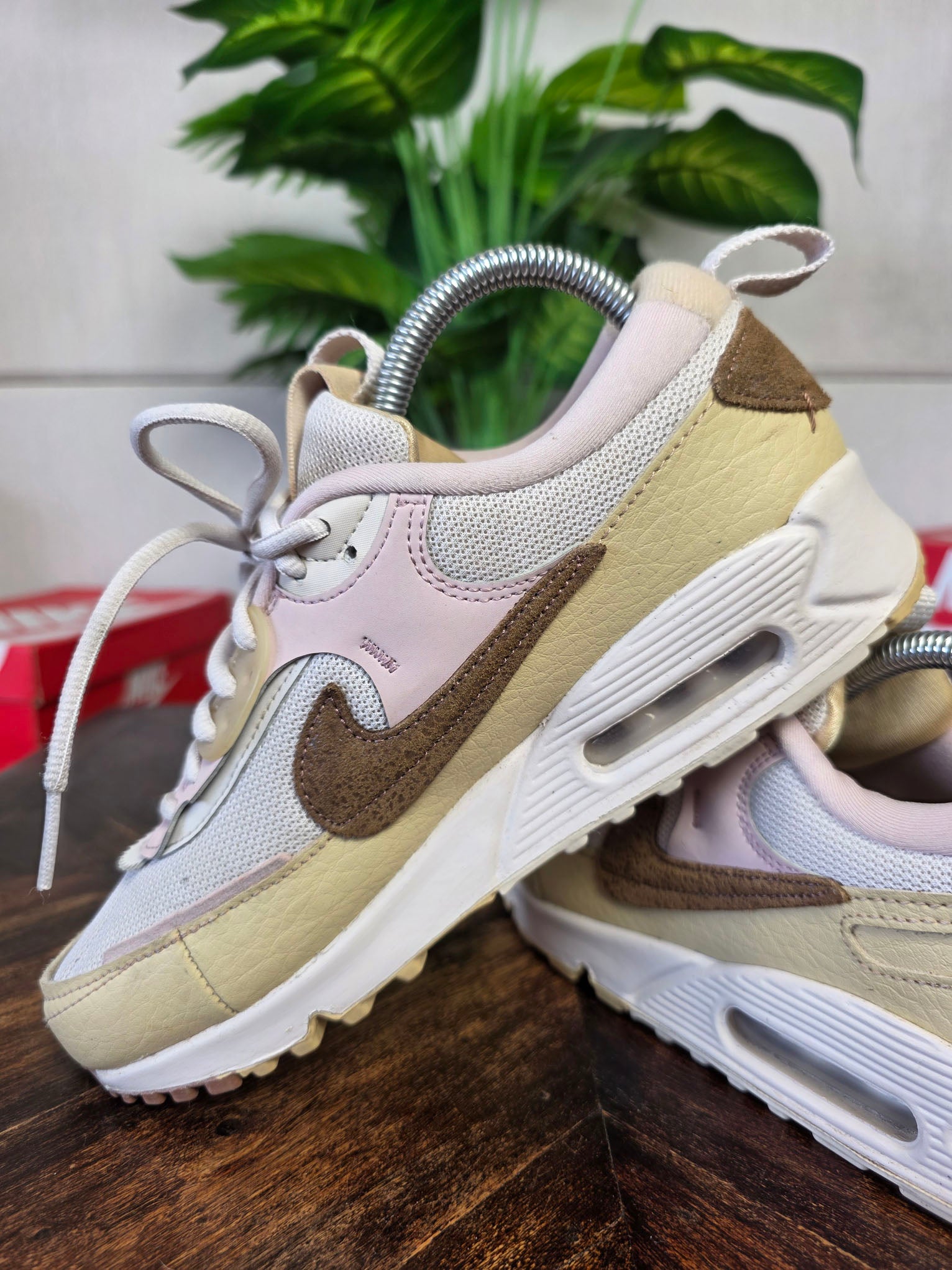 Nike Air Max 90 Futura "Neapolitan" maat 39