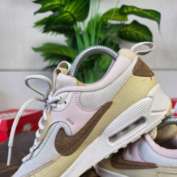 Nike Air Max 90 Futura 