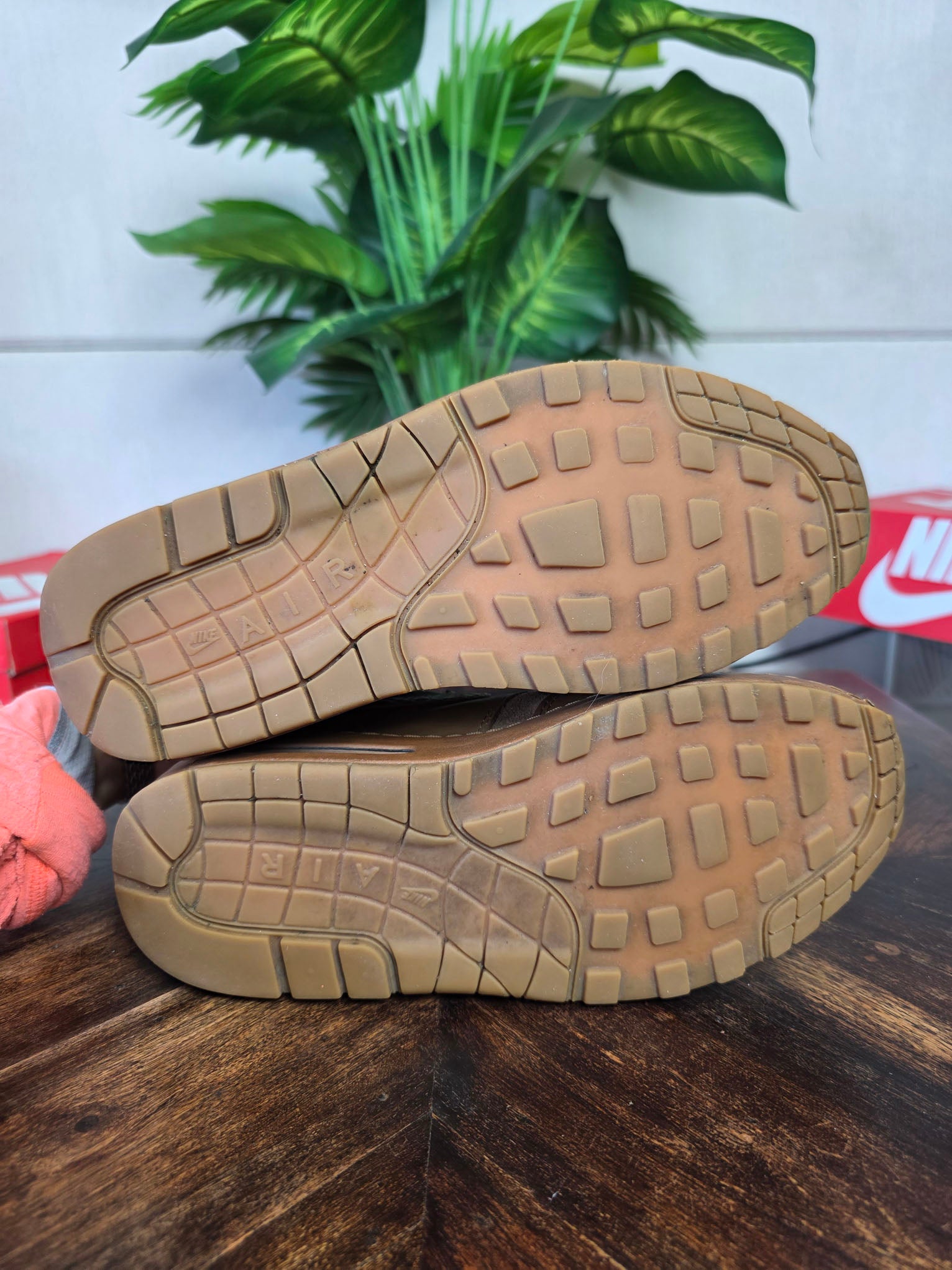 Nike Air Max 1 Ale Brown maat 40