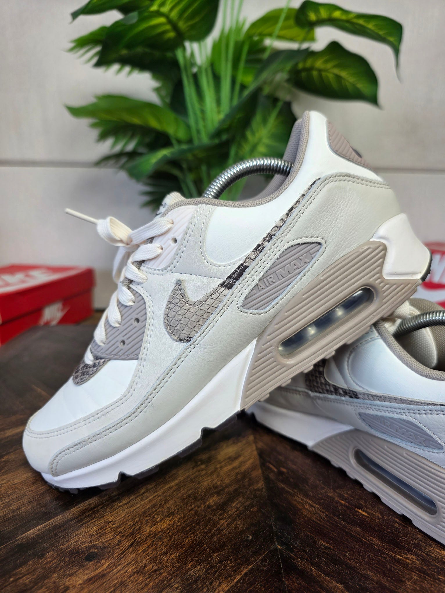 Nike Air Max 90 Light Pink Snakeskin maat 42,5
