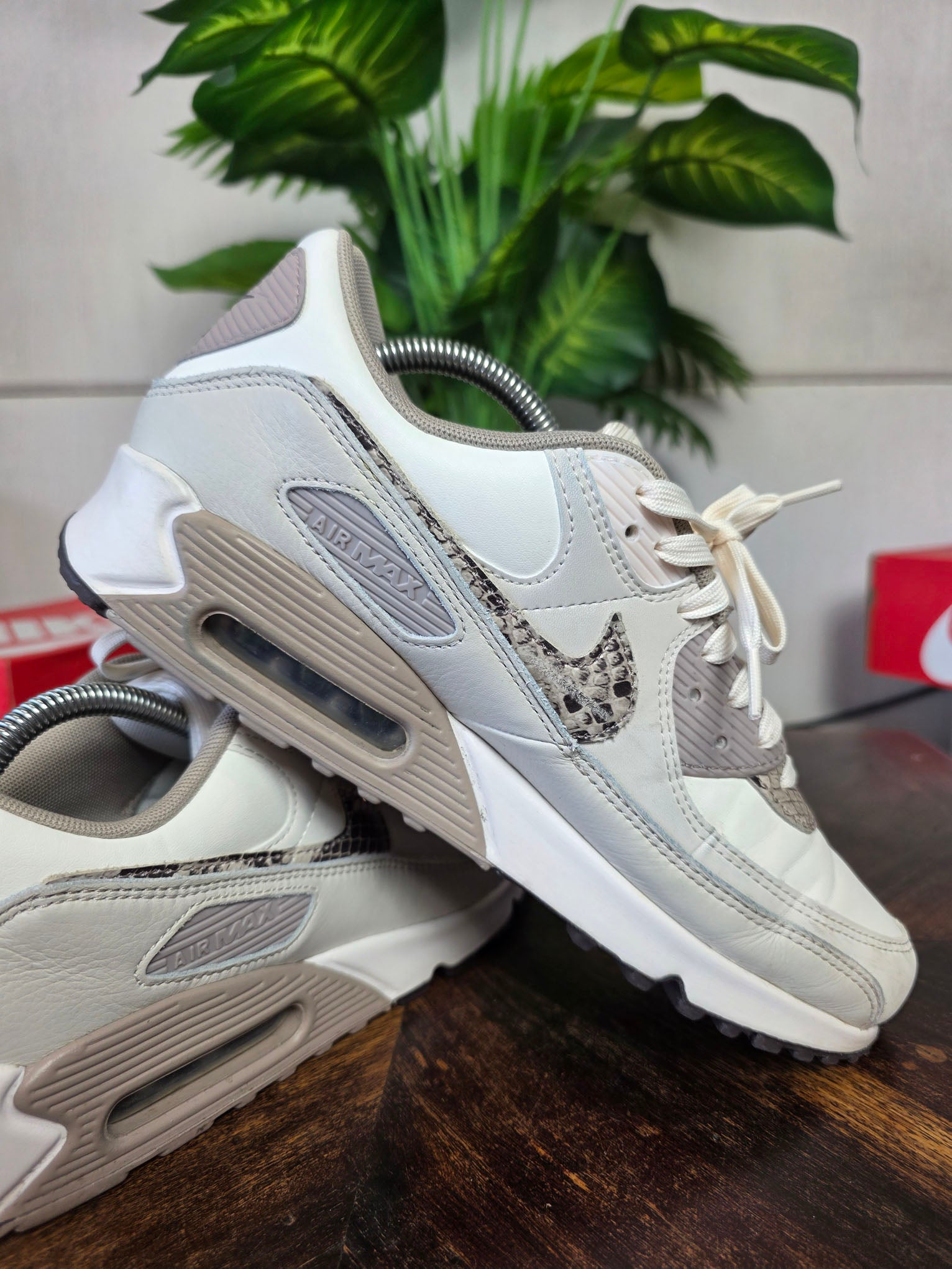 Nike Air Max 90 Light Pink Snakeskin maat 42,5