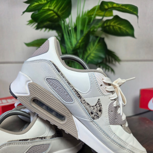 Nike Air Max 90 Light Pink Snakeskin maat 42,5