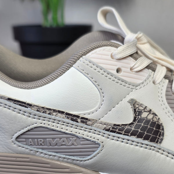 Nike Air Max 90 Light Pink Snakeskin maat 42,5