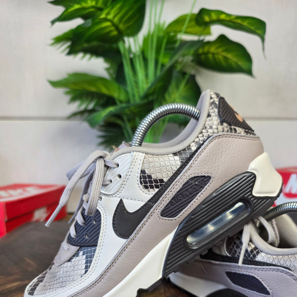 Nike Air Max 90 SE Snakeskin maat 40