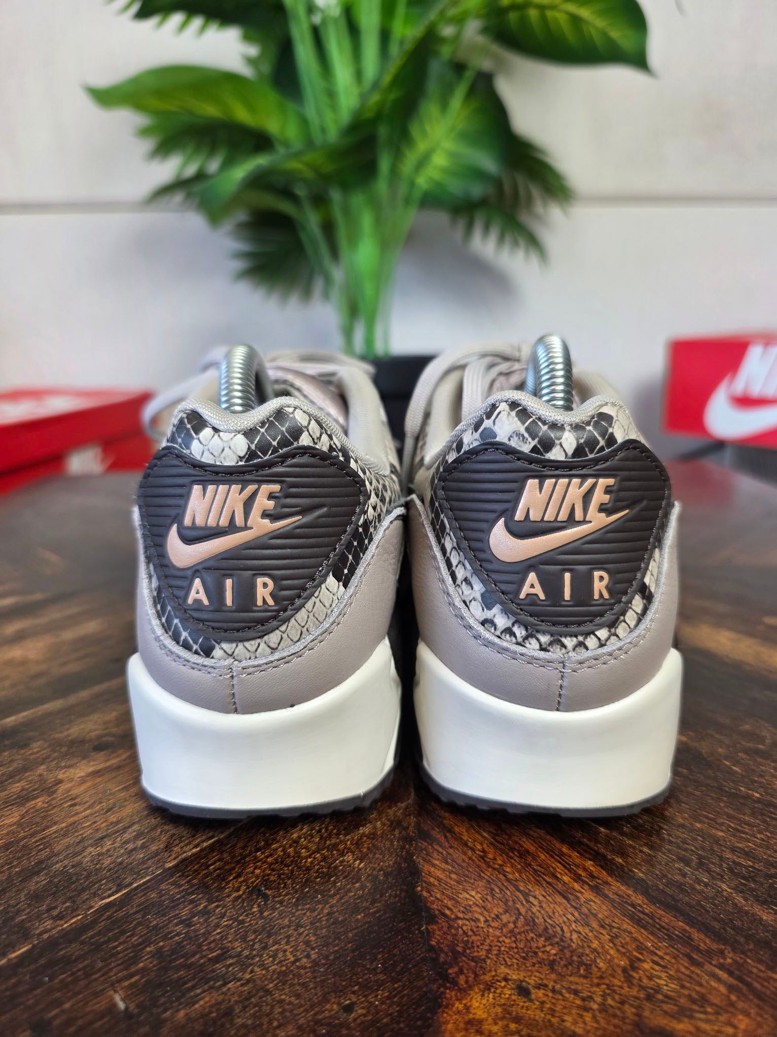 Nike Air Max 90 SE Snakeskin maat 40
